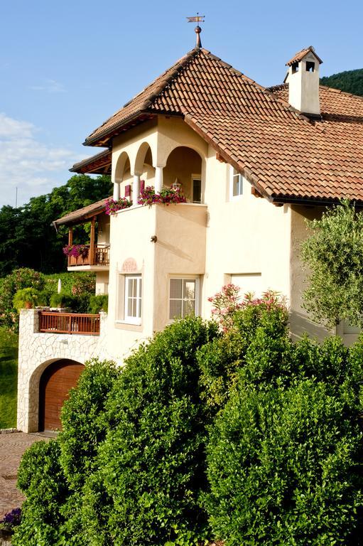 Leuchtenhof Caldaro Exterior foto